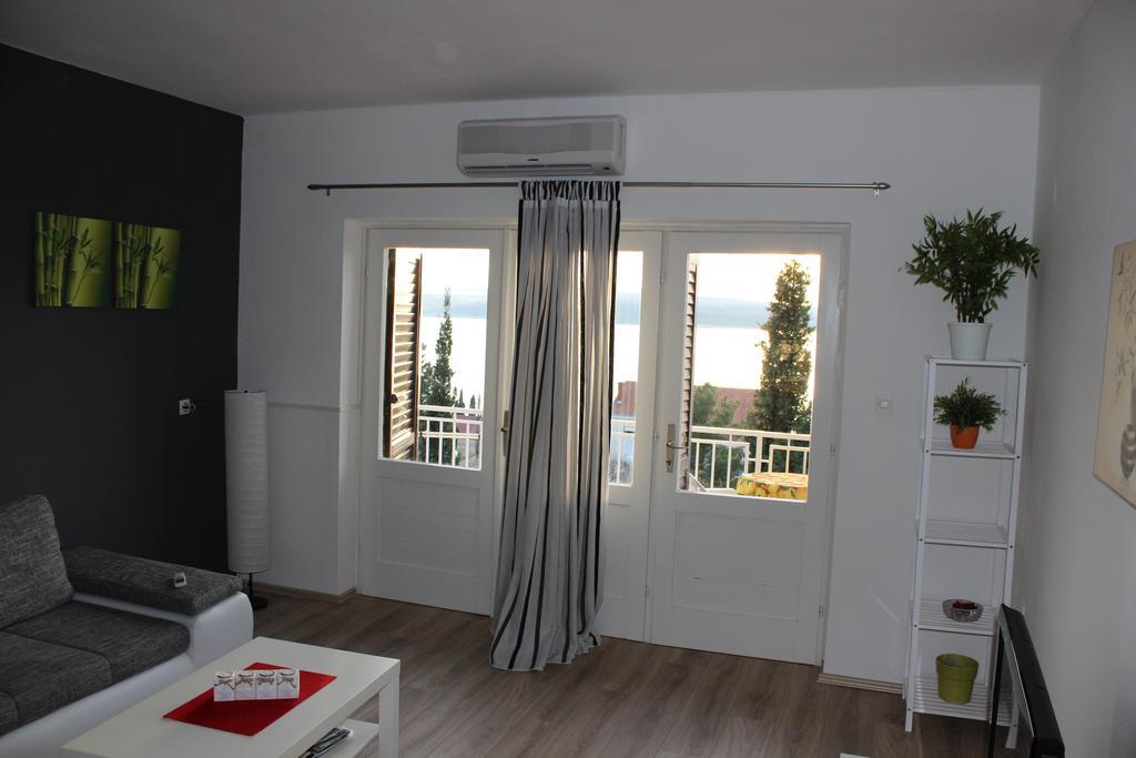 Sea View Nona Apartment ツリクヴェニツァ エクステリア 写真